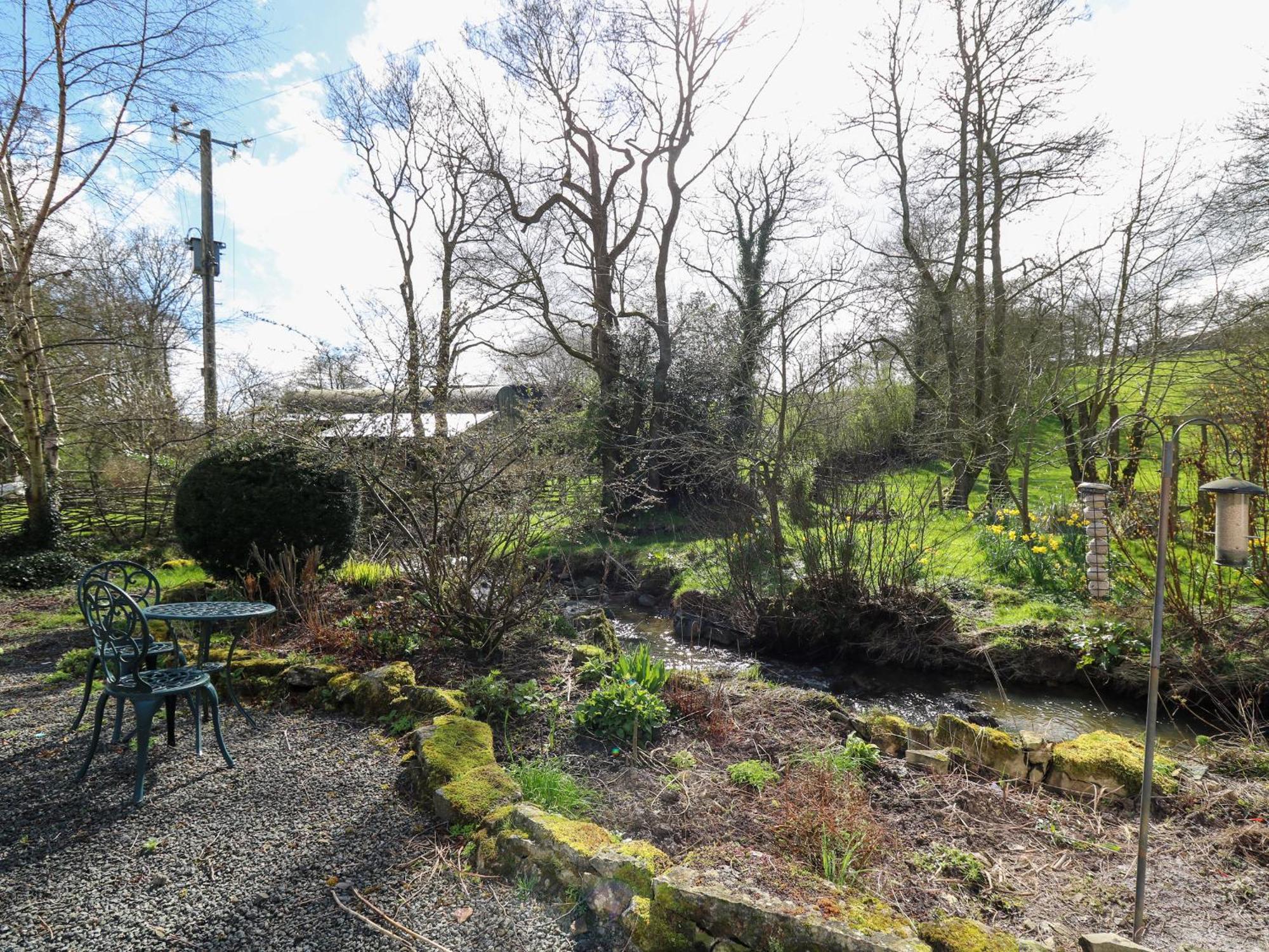 Villa The Barn At Glanoer Bettws Disserth Exterior foto